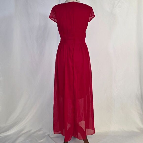 Women's Simple Silky Cap Sleeve Red Dress Size Medium - Picture 7 of 10